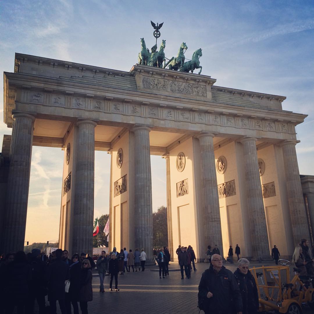 Brandenburg Gate in Autumn sun (at Brandenburg Gate)